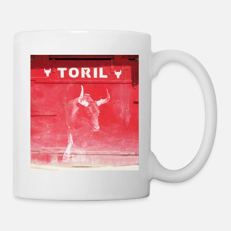 Taureau devant le Toril Camargue Modifier - Mug blanc - blanc