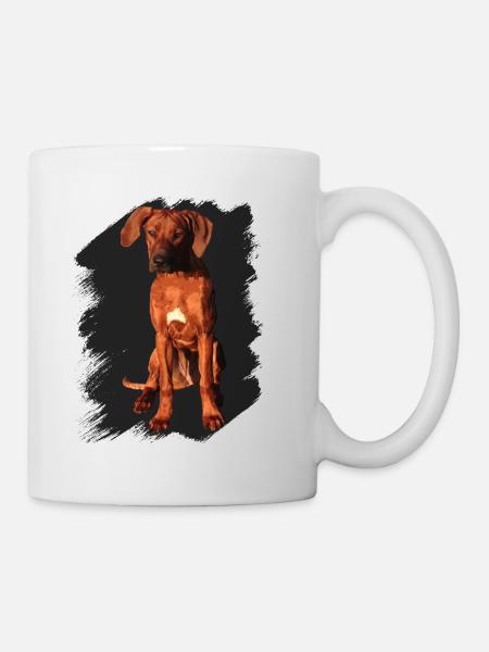 Rhodesian Ridgeback sur fond noir - Mug blanc - blanc