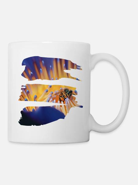 Eine Biene in der Malerei - Tasse - Weiß
