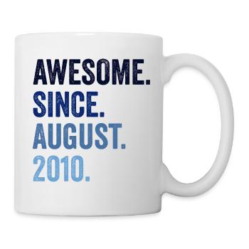 Awesome Since August 2010 12. Geburtstag - Tasse - Weiß - Rechts