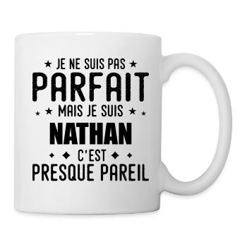Nathan: authentisch, unvollkommen, oben, Perfektion - Tasse - Weiß - Rechts