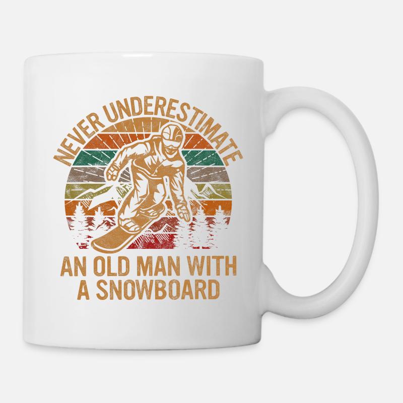Unterschätze niemals einen alten Mann mit einem Snowboard - Tasse - Weiß