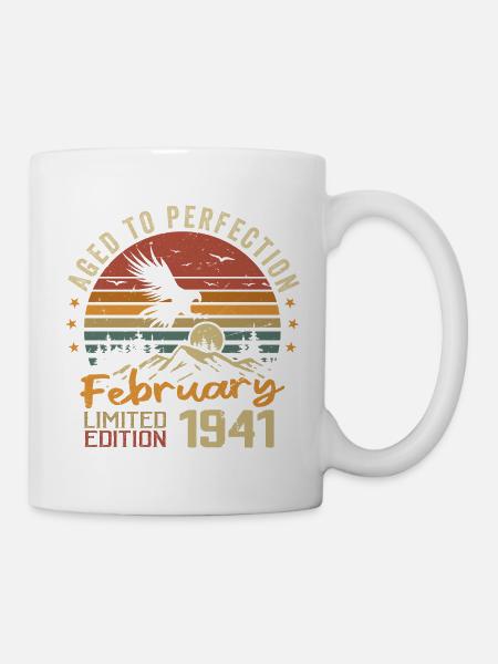 Geboren im Februar 1941. Geburtstag 1941, Februar - Tasse - Weiß