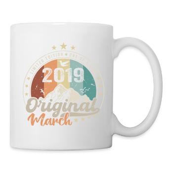 Cadeau D'anniversaire Nées En Mars 2019 Retro 2019 - Mug blanc - blanc - Droite