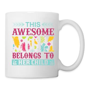 Cette super maman appartient à son t-shirt d’enfant - Mug blanc - blanc - Droite