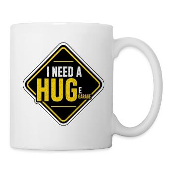 I Need A Hug Huge Garage Lustiger Schrauber Spruch - Mug - white - Right