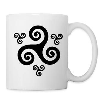 Schwarze bretonische Triskelionen - Tasse - Weiß - Rechts
