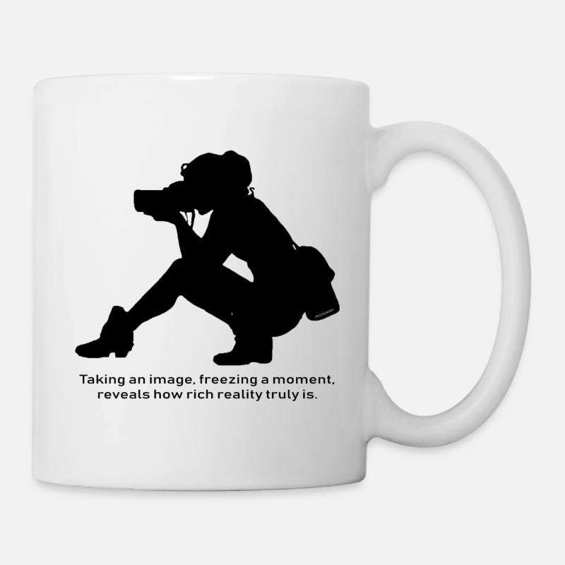 Photographer freezing moment Image (b) - Mug - white