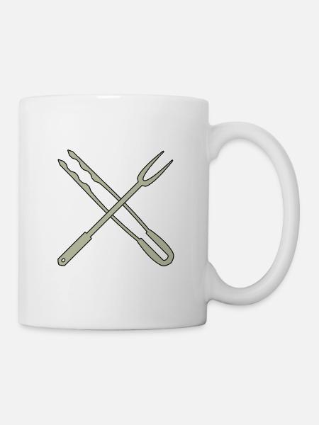 Grillzange und Fleischgabel - Tasse - Weiß