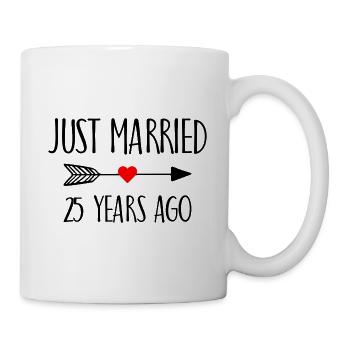 Just Married 25 Years ago Married Geschenk - Tasse - Weiß - Rechts
