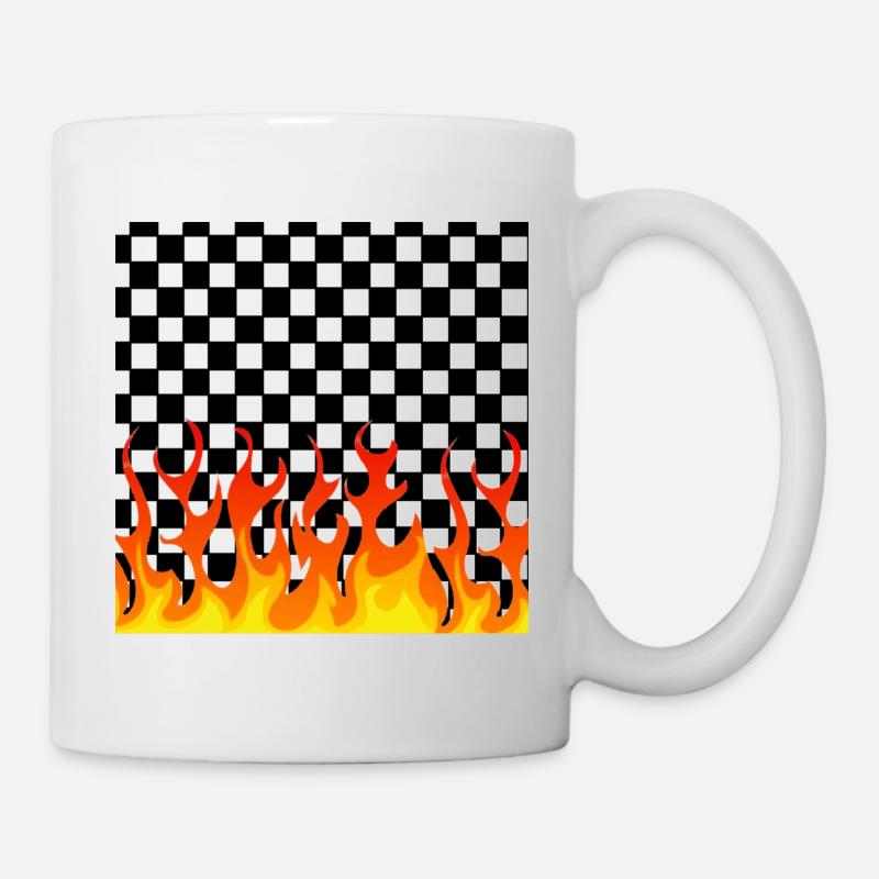 Flammen auf Schachbrett-Hintergrund - Tasse - Weiß