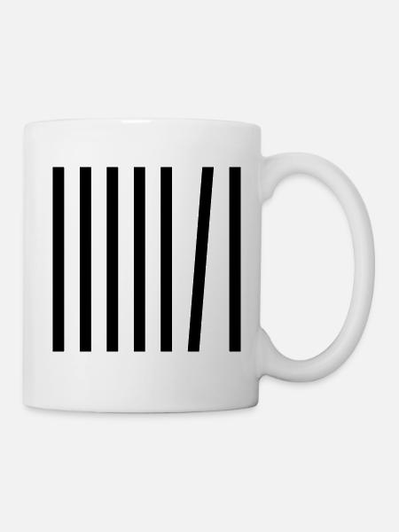 Stripes / Modisches Steifenmuster mit Störung - Tasse - Weiß