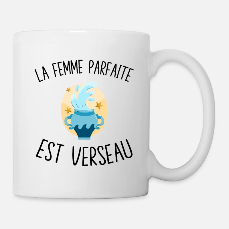 La femme parfaite est Verseau - Mug blanc - blanc