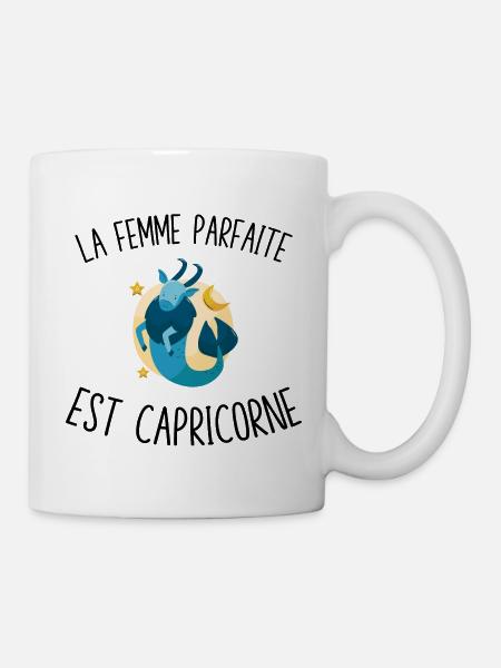 La femme parfaite est Capricorne - Mug blanc - blanc