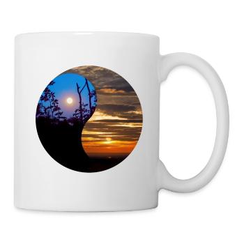 Yin and Yang of day and night in nature - Mug - white - Right