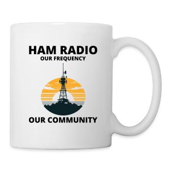 Tour de radio amateur Sunrise unissant notre fréquence - Mug blanc - blanc - Droite