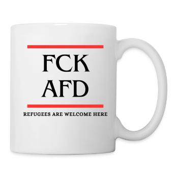 FCK AFD - LES RÉFUGIÉS SONT LES BIENVENUS ICI - Mug blanc - blanc - Droite