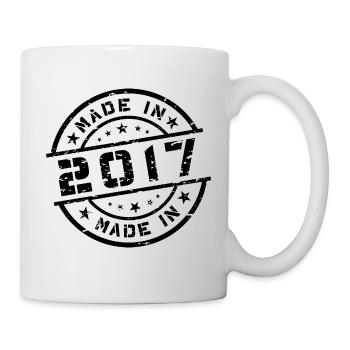 Geburtsjahr Geburtstag Born In - Made in 2017 - Tasse - Weiß - Rechts