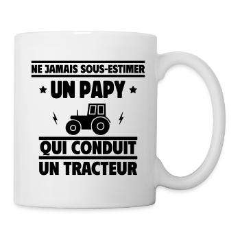 Ne jamais sous-estimer un papy agriculteur - Mug blanc - blanc - Droite
