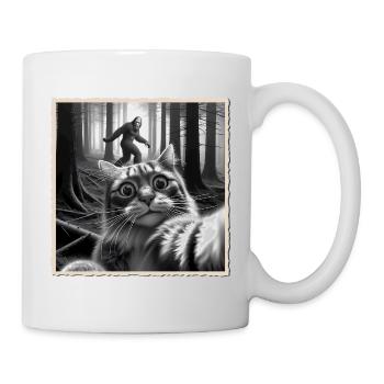 Lustige Katze Selfie mit Bigfoot im Wald - Tasse - Weiß - Rechts