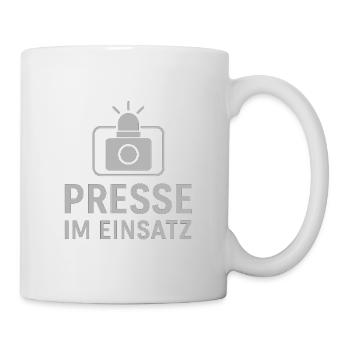 Presse im Einsatz - Tasse - Weiß - Rechts