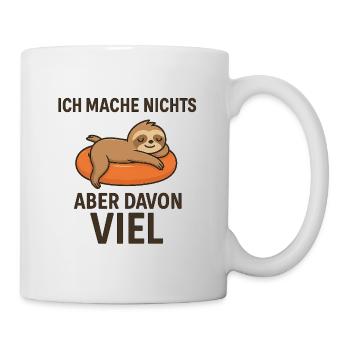 Leger sleeps on orange sponge - Mug - white - Right