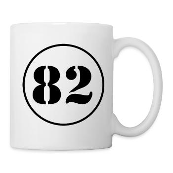 Number concept with contrast - Mug - white - Right