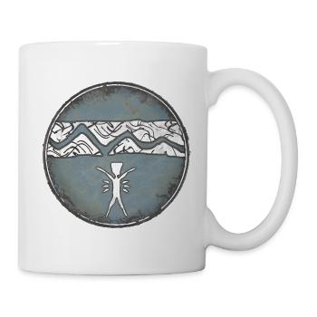 Naturverbundenes Menschenmotiv mit Bergpanorama - Tasse - Weiß - Rechts