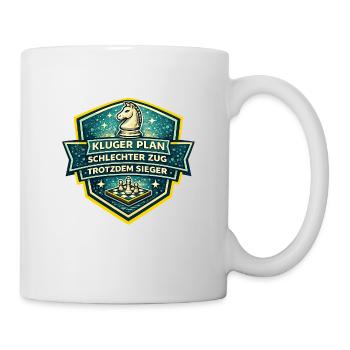 Schachheld Badge: Kluger Plan Sieger - Tasse - Weiß - Rechts