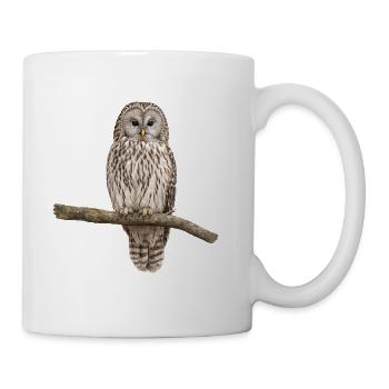 Hibou de l’Oural sur une branche - Mug blanc - blanc - Droite