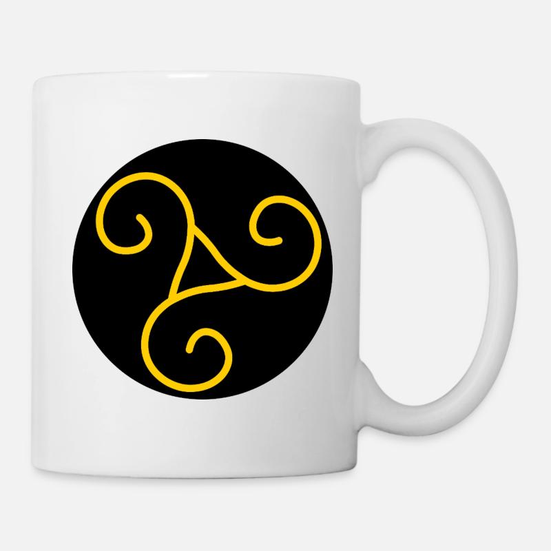 Gelber auf schwarzem Triskel-Schmuck - Tasse - Weiß