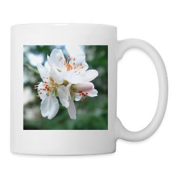 Almond Blossom Spring Look 02 - Mug - white - Right