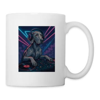 Weimaraner DJ: Eleganter Hund im Nachtclub - Tasse - Weiß - Rechts