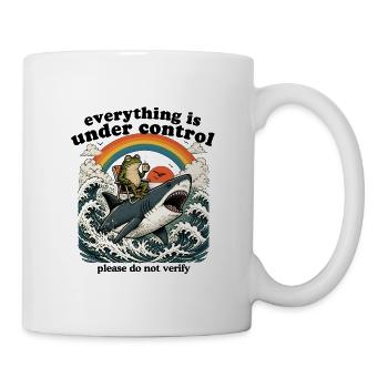 Frog on shark rainbow - Mug - white - Right