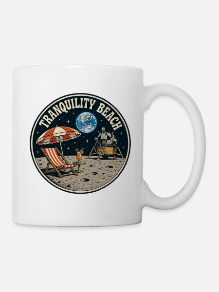 Tranquility Beach - Mondlandung Grafik - Tasse - Weiß