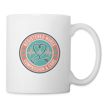 Herzabzeichen mit Stethoskop für registrierte Krankenschwestern - Tasse - Weiß - Rechts