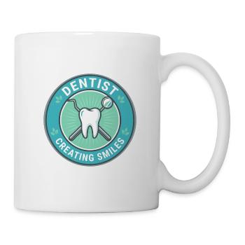 Zahnarzt erstellt Smiles Zahnmedizinische Werkzeuge Badge-Geschenk - Tasse - Weiß - Rechts