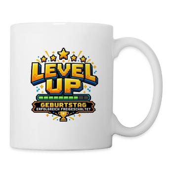 Level Up – Geburtstag erfolgreich freigeschaltet  - Tasse - Weiß - Rechts