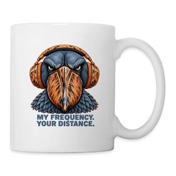 Shoebill mit Kopfhörern – My Frequency Your Dista - Tasse - Weiß - Rechts