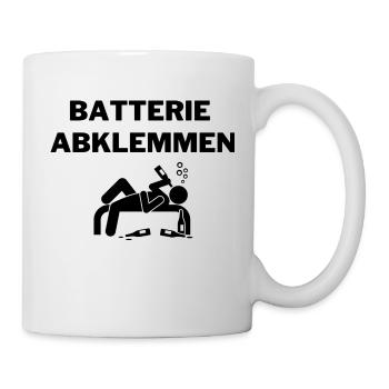 Batterie abklemmen - Tasse - Weiß - Rechts