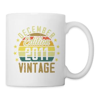 Legends were born in December 2011 - 2011 edition - Mug - white - Right