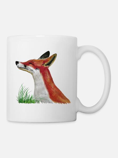 Fuchs schnuppert im Gras - Tasse - Weiß