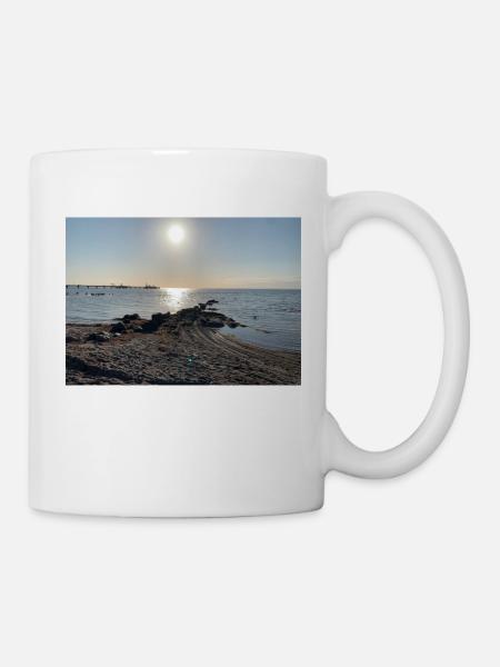 Mer Baltique avec soleil - Mug blanc - blanc
