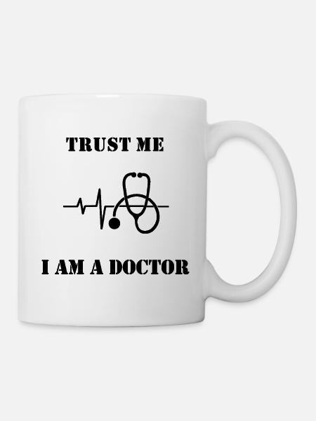 Trust me I'm a doctor - Mug - white