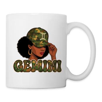 Zwillinge Königin – Tarn-Afro-Mädchen Doppelgeist - Tasse - Weiß - Rechts