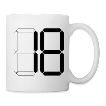 NUMÉRO 18 Dix-huit cadeaux d’anniversaire numérique - Mug blanc - blanc - Droite