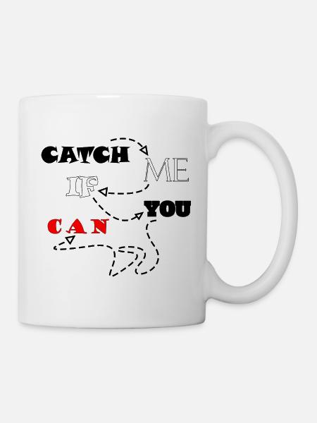 Perfect for a footballer, the inscription: "CATCH ME IF YOU CAN" - Mug - white