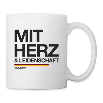 Deutschland - Weltmeister mit Herz & Leidenschaft - Tasse - Weiß - Rechts