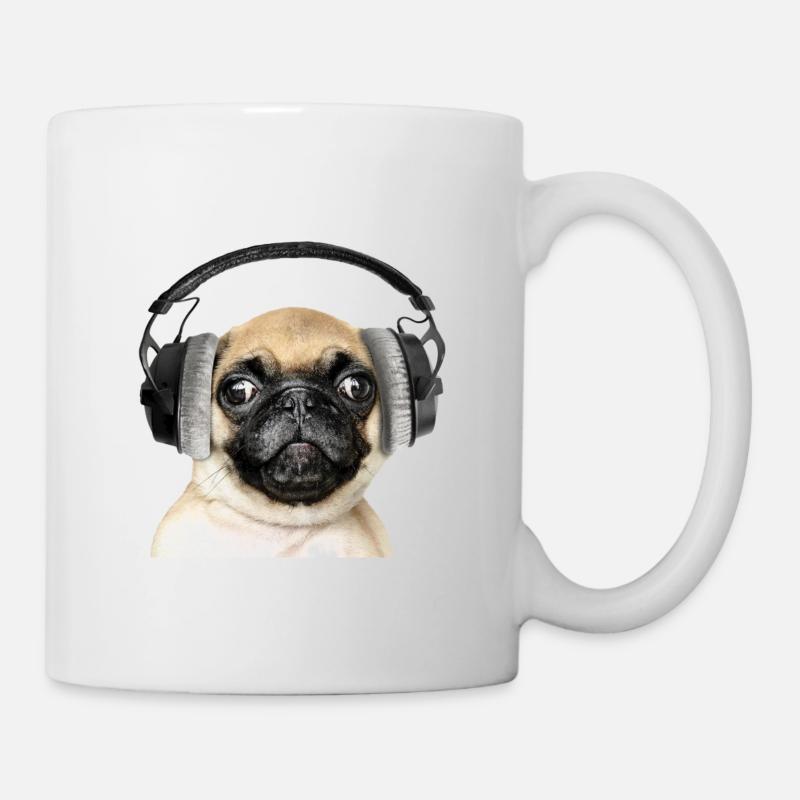 Pug with headphones - Mug - white