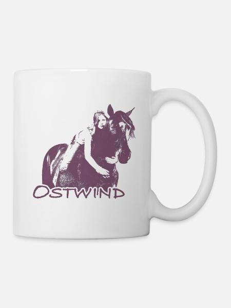 OSTWIND Aufbruch Nach Ora Mika Umarmt Ostwind - Tasse - Weiß